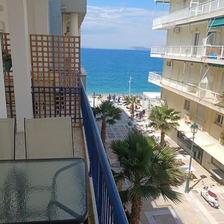 Seaside Family Apartment Loutraki エクステリア 写真